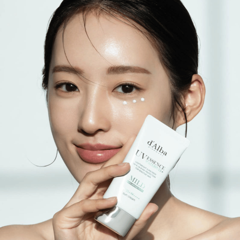 Thumb Kem Chống Nắng D'Alba UV Essence Waterfull Suncream Mild